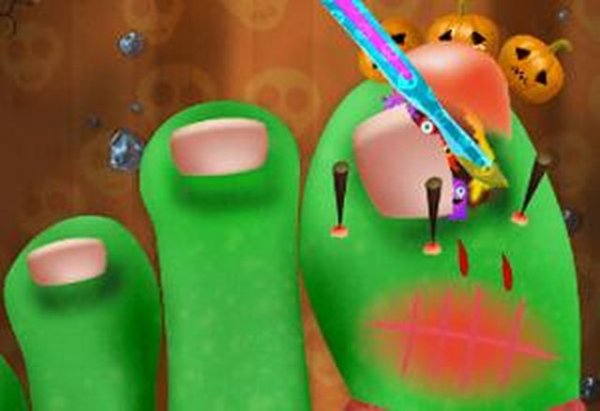 Spooky Creature Foot Treatment Game