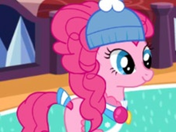 Winter Pony Style Dress Up